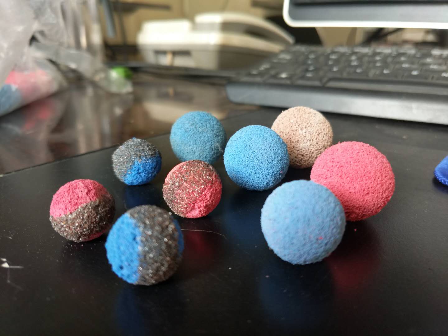 海綿膠球，金剛砂膠球